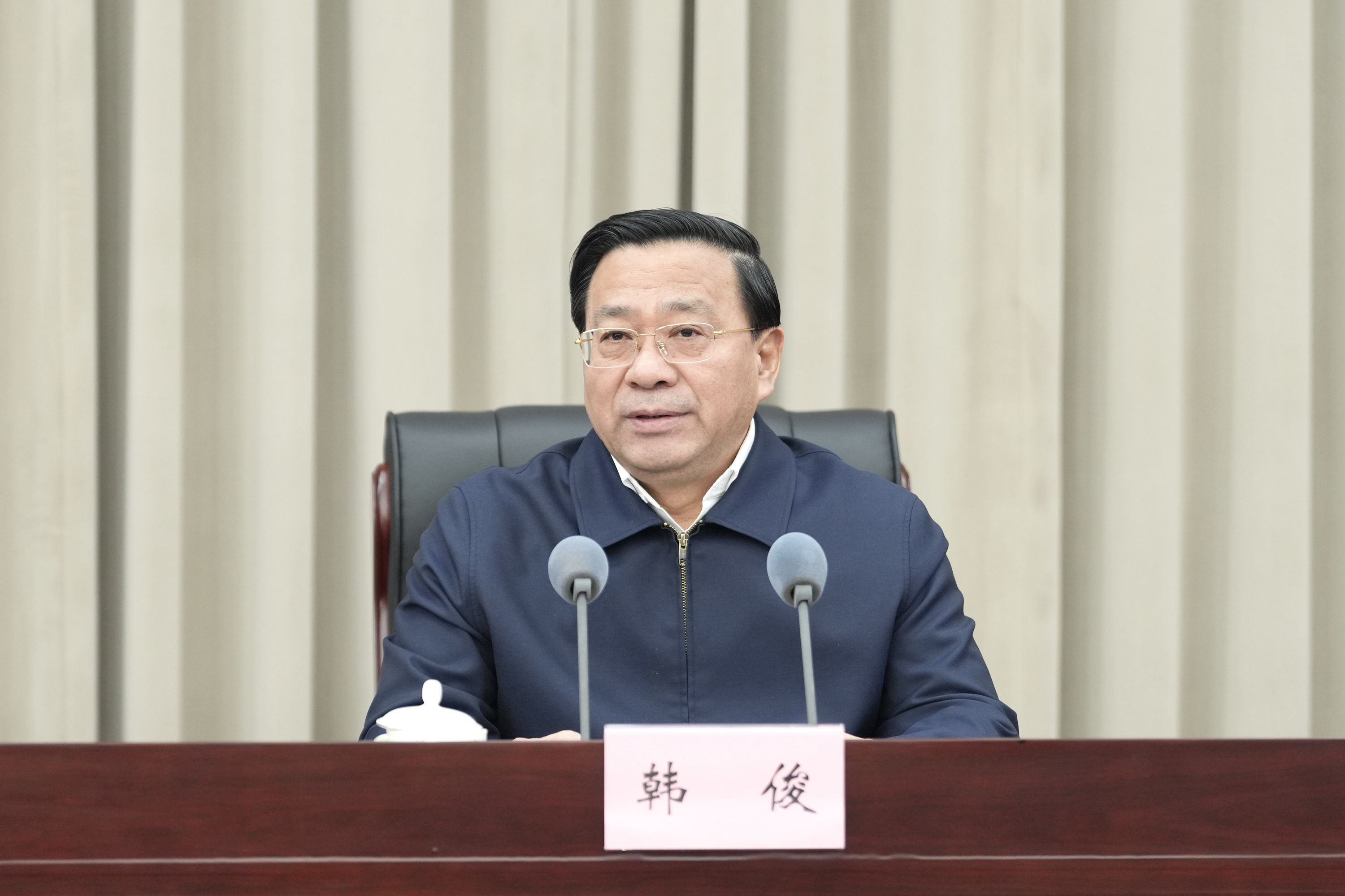 新闻2.jpg